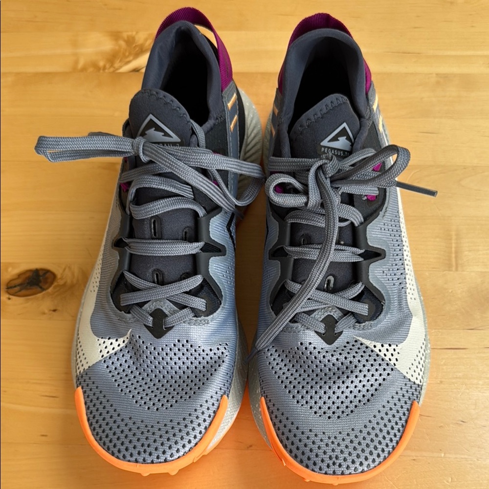 Nike Gray Orange Lightweight Hiking sneakers
